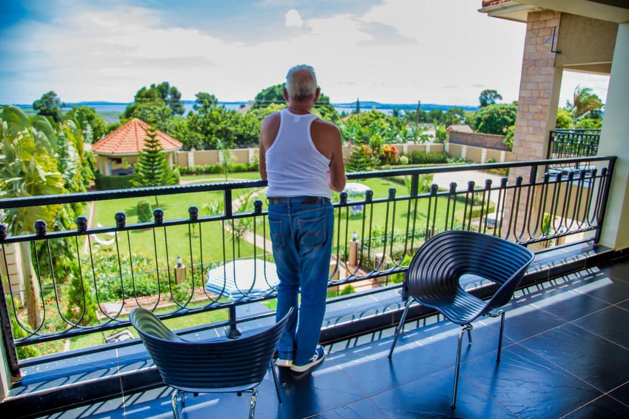 Hotel Lakepoint 3*